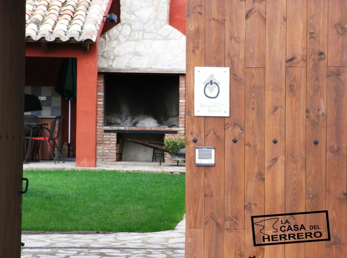 La Casa Del Herrero El Poyo Экстерьер фото