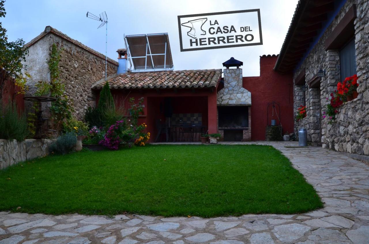 La Casa Del Herrero El Poyo Экстерьер фото